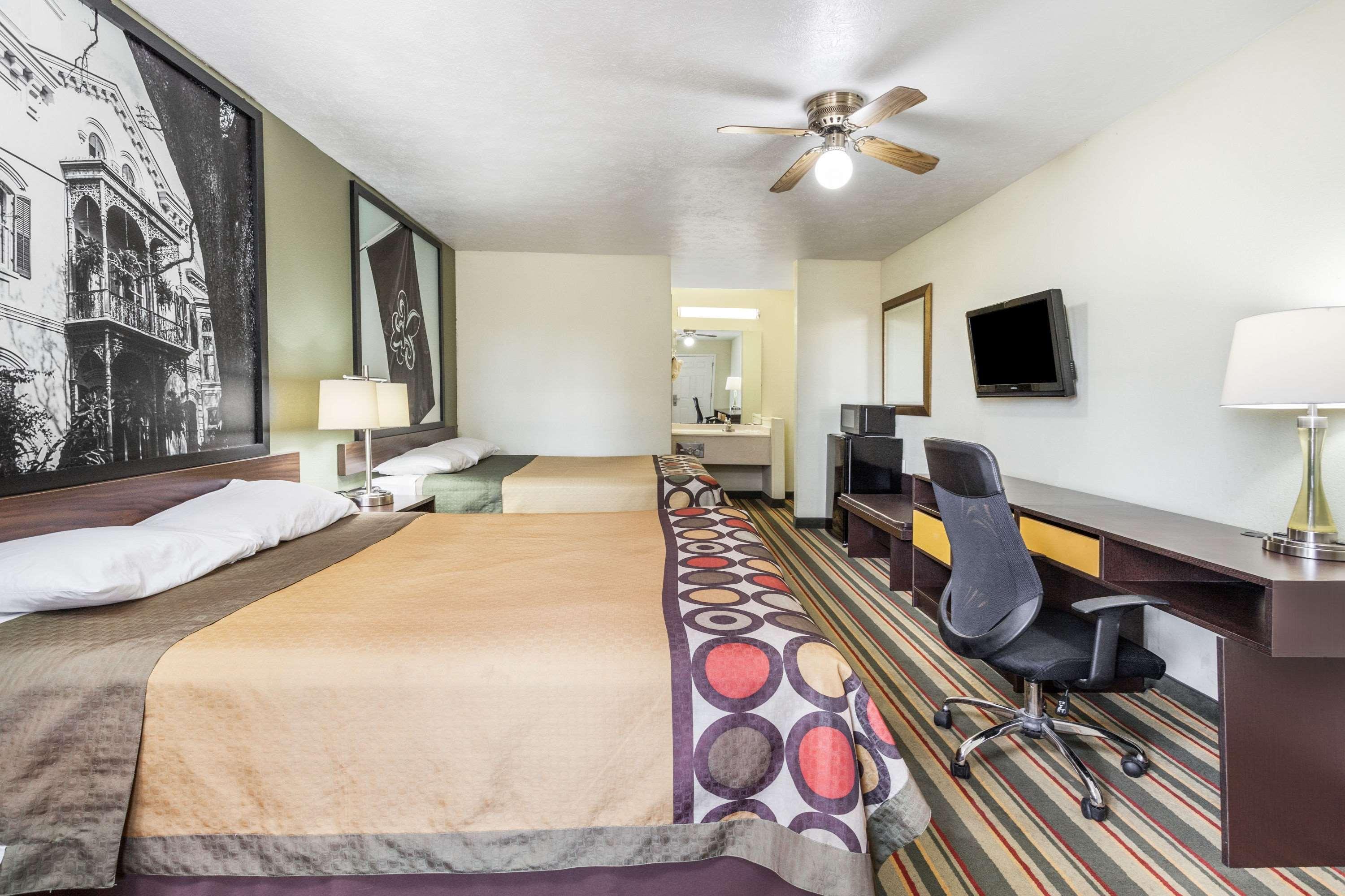 Super 8 By Wyndham