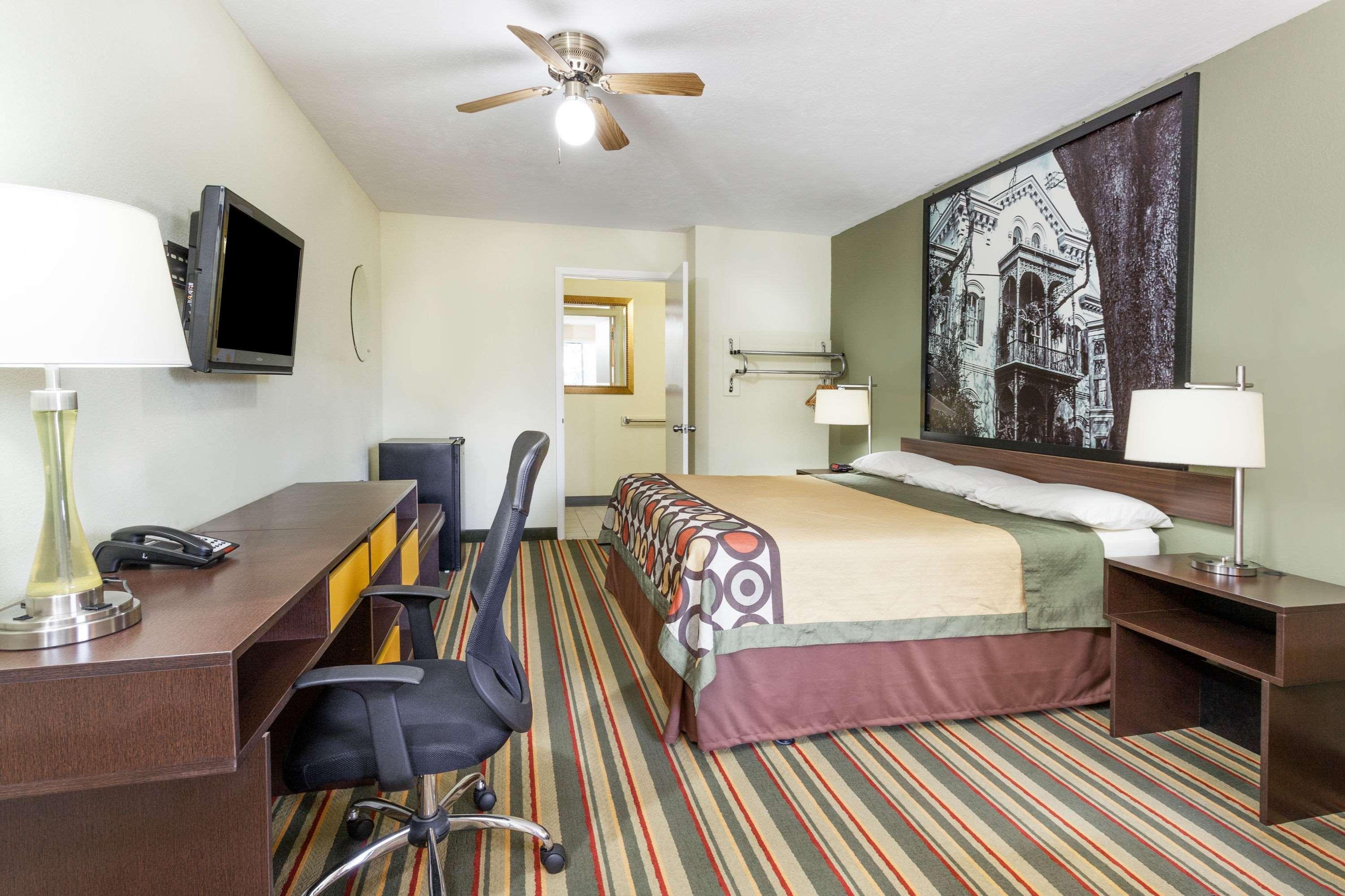 Super 8 By Wyndham 2* Brookhaven
